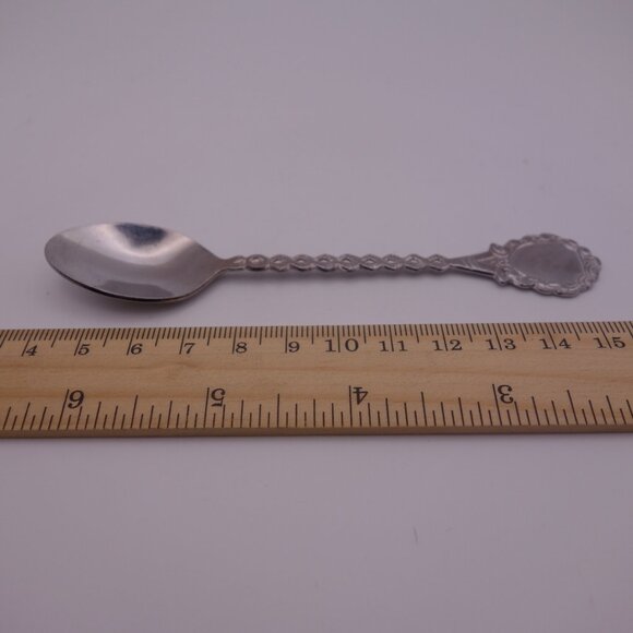 Union Japan Souvenir Spoon - Picture 11 of 15